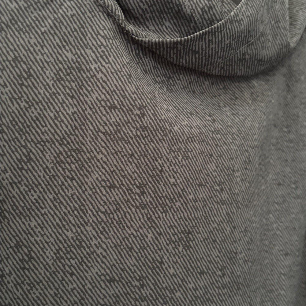 Vuori Black & Gray Pattern Pullover Windbreaker H… - image 4